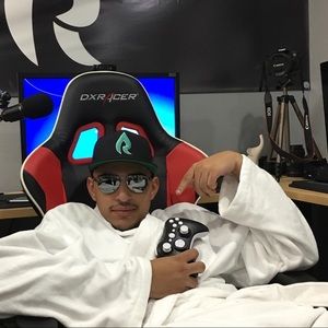 Meet your Posher, Dawan